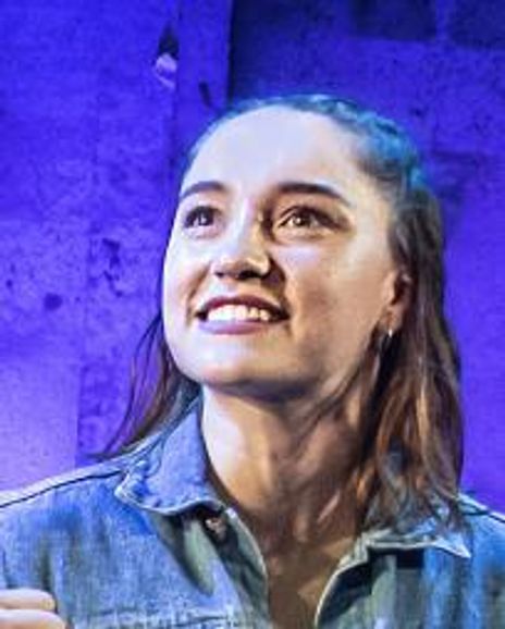 Natassia Bustamante Headshot