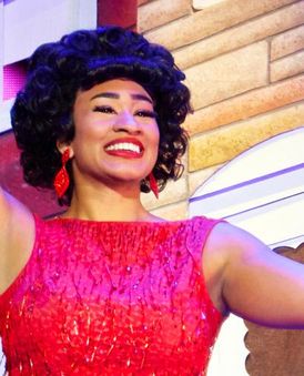 Leiah Lewis Headshot