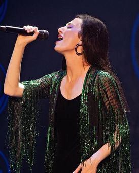 Catherine Ariale Headshot