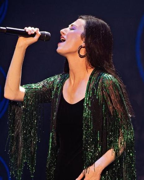 Catherine Ariale Headshot