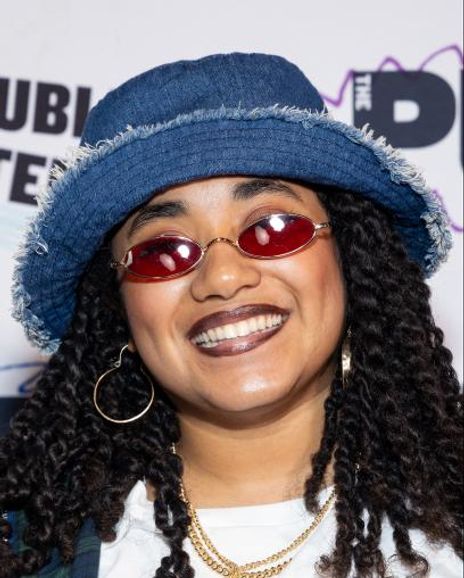 Jackie Leon Headshot