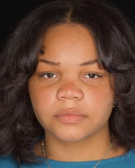 Ayanna Nicole Thomas Headshot