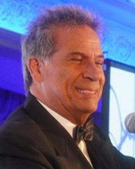 Bobby Collins Headshot