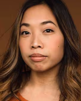 Christine Flores Headshot