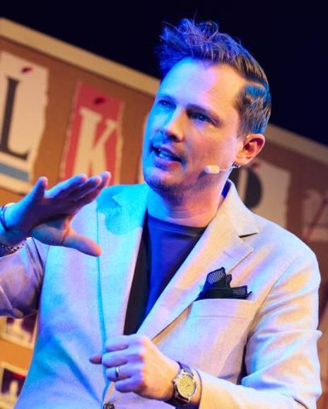 Jonas Ljung Headshot