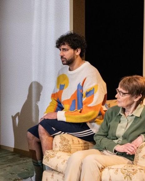 Naren Weiss Headshot