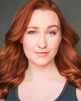 Chessa Metz Headshot