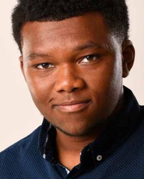 Elijah Lyons Headshot
