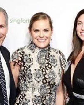 Jennifer Miller Headshot