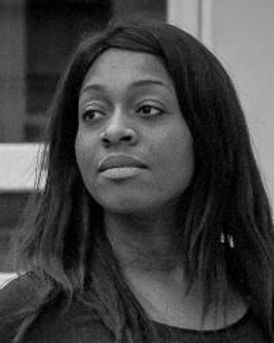 Nicola Hughes Headshot