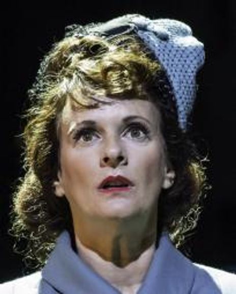 Sian Reeves Headshot