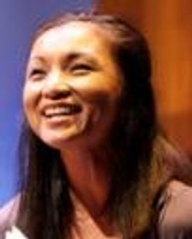 Jennifer Paz Headshot