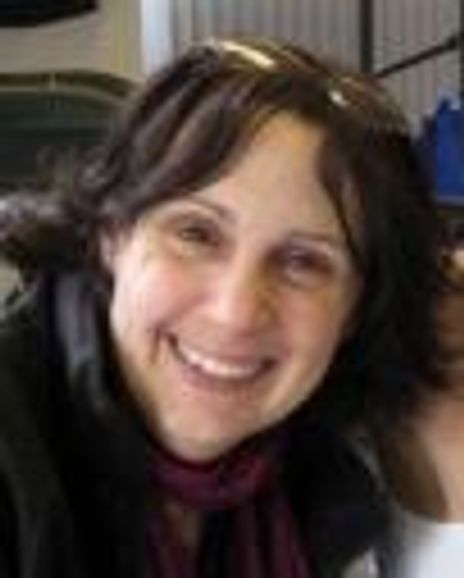 Karen Elliott Headshot