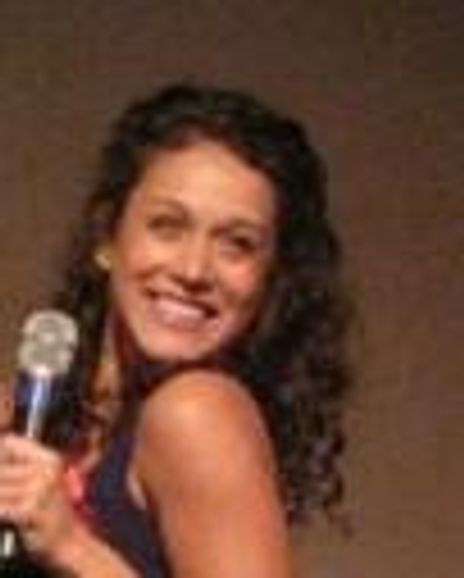 Jessica Scholl Headshot