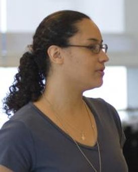 Myrna Lynn Gomila Headshot