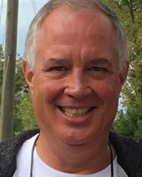 Stuart Hult Headshot