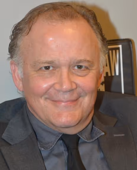 Andrew Weems Headshot