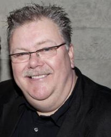 Martyn Ellis Headshot