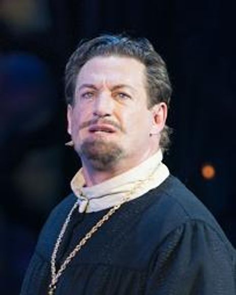 Aloysius Gigl Headshot