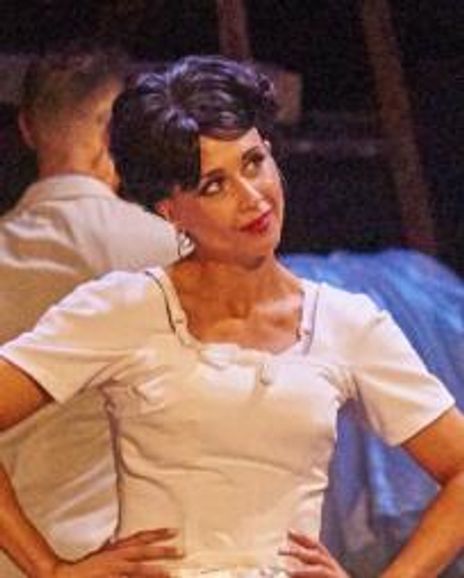 Pamela Turpen Headshot