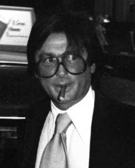 Robert Evans Headshot