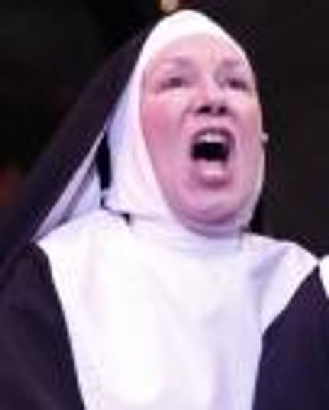 Mary Robin Roth Headshot