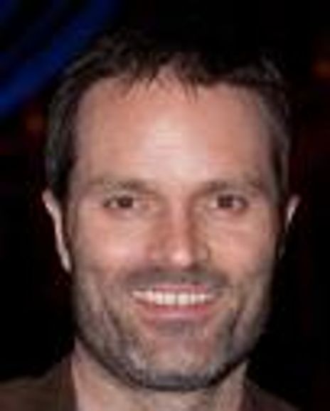 John thomas Oaks Headshot