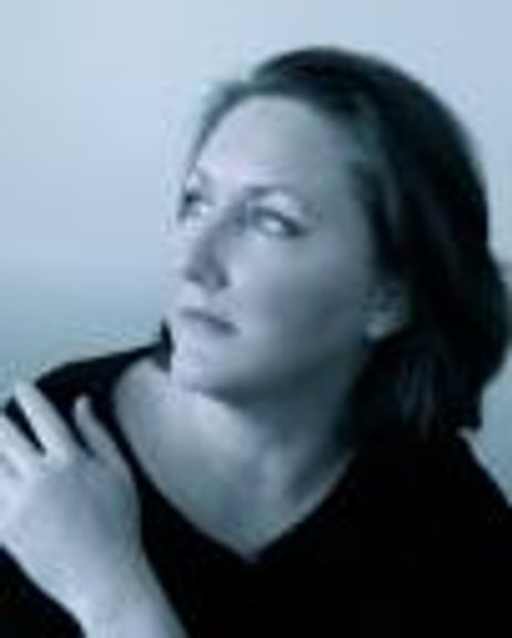 Michele Colvin Headshot