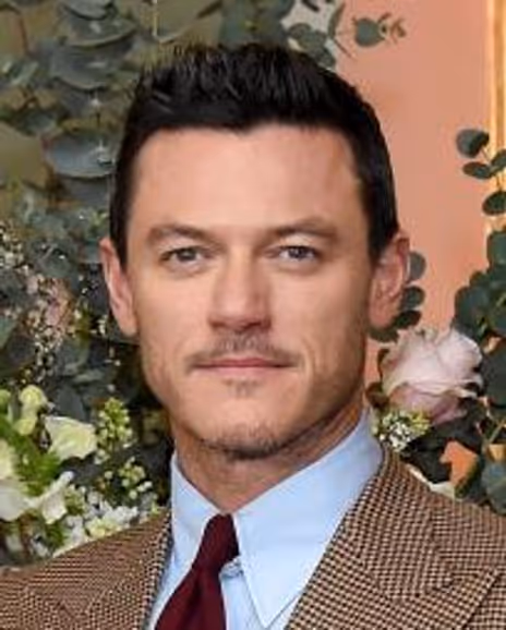 Luke Evans Headshot