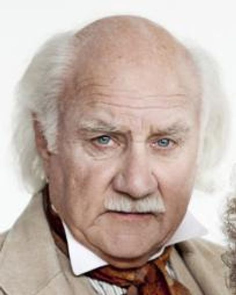 Peter Michael Goetz Headshot