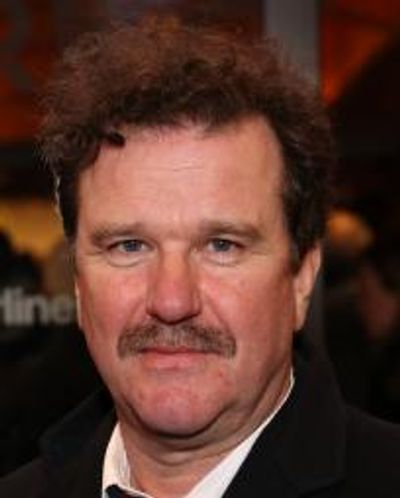 Douglas Hodge Headshot