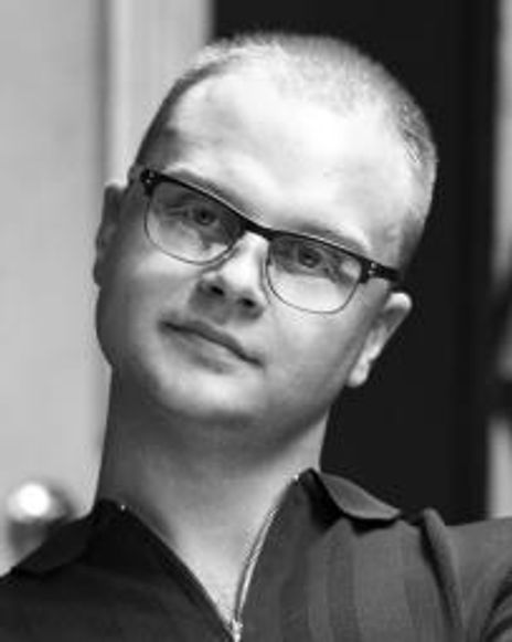 Joseph Connolly Headshot