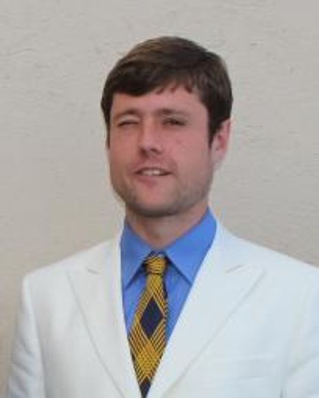 Andrew Bell Headshot