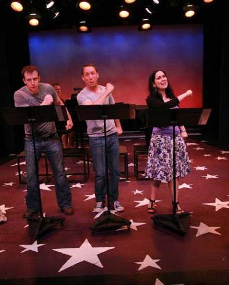 Steven Vinaver Headshot