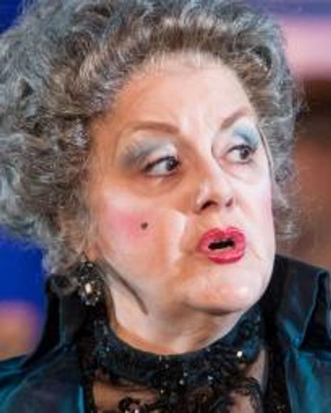 Susan Hofflander Headshot