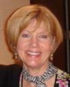 Janet Davies Headshot