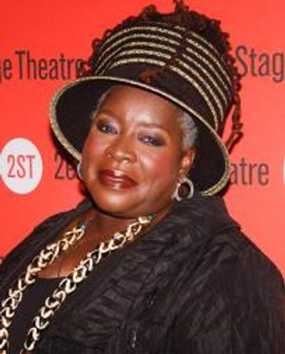 Ebony Jo-Ann Headshot