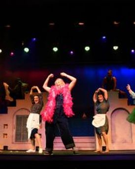 Kate Turner Headshot