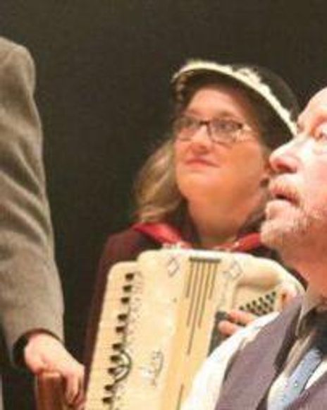 Kate Williams Headshot