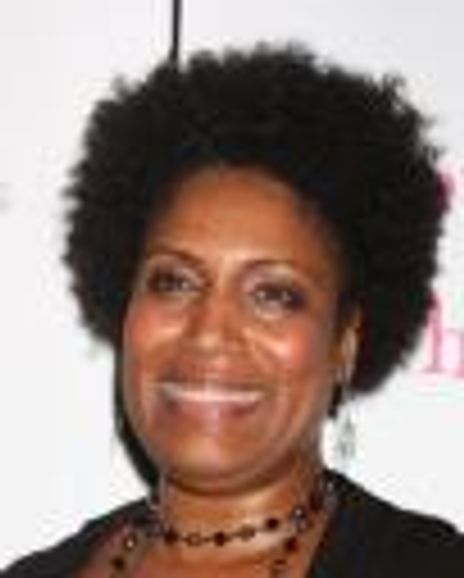 Nancy Giles Headshot