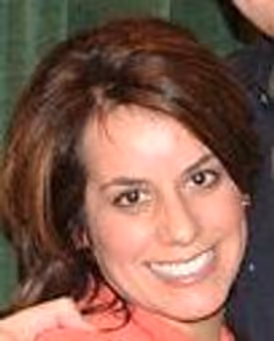 Julie Stevens Headshot