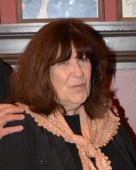 Renee Lippin Headshot