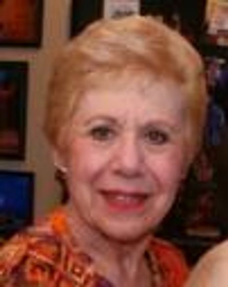 Renee Matthews Headshot