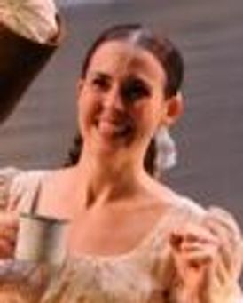 Rachael Warren Headshot