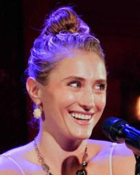 Heather Tepe Headshot