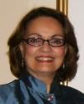 Paula Scrofano Headshot