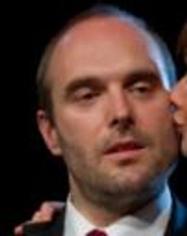 Jamie De Courcey Headshot