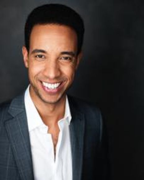 Sean Mayes Headshot