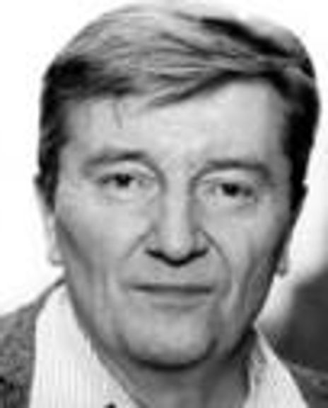 Larry Bryggman Headshot