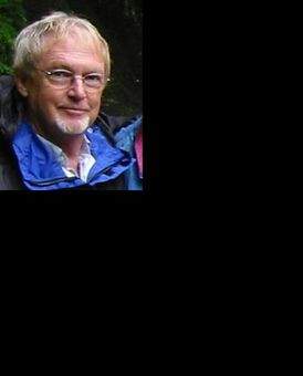 Dennis Britten Headshot